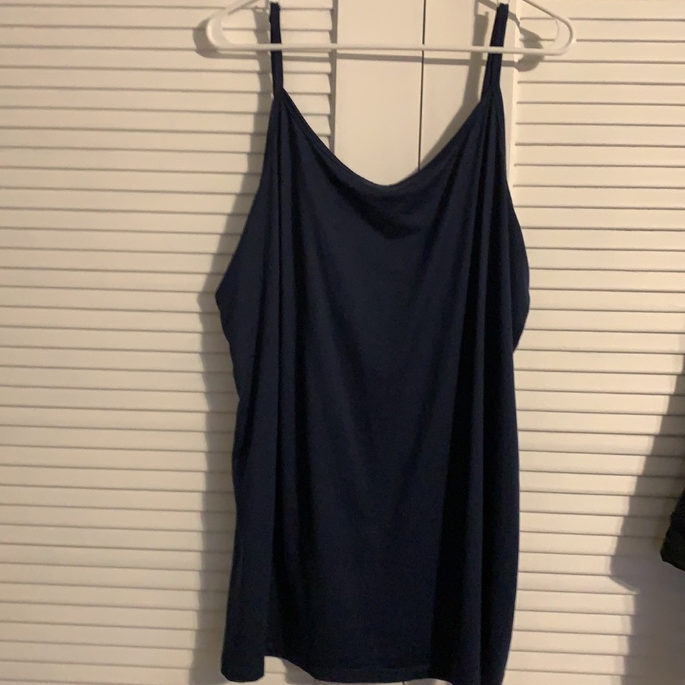 4 camis - Picture 2 of 4